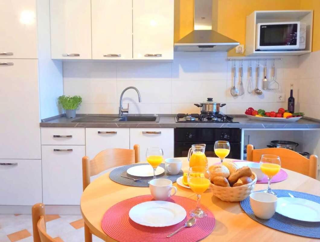 Villa Diana Apartments 波雷奇 外观 照片